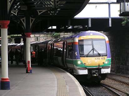 Dundee Tay Bridge station today